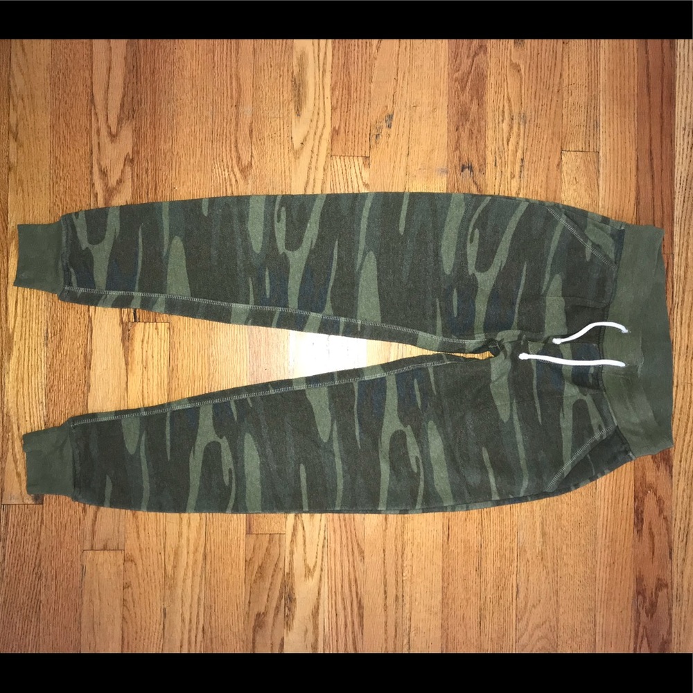 camo sweat pants